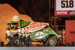 Riwald-Dakar-Team-518-1